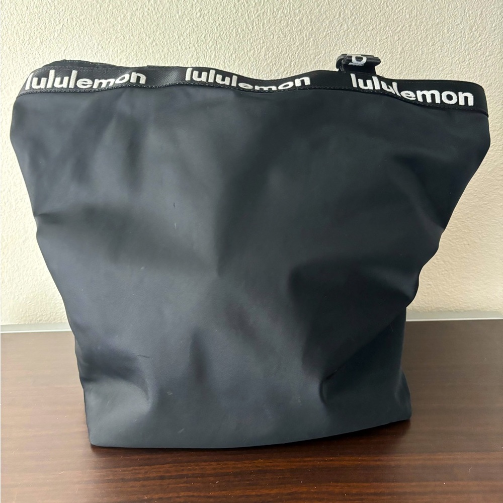 Lululemon Bag